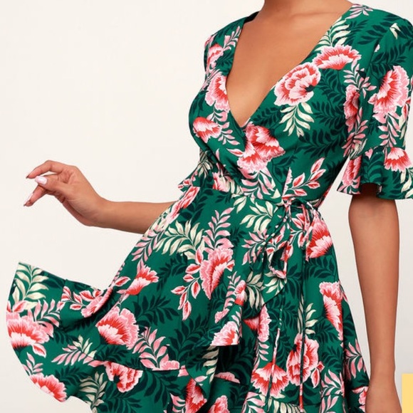 Finders Keepers Ruffle Dress - Picture 3 of 7